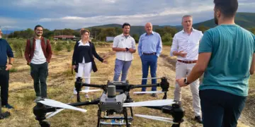 Νάουσα: Drone απελευθερώνουν στείρα έντομα για την προστασία των οπωρώνων – Τι έδειξαν οι δοκιμές
