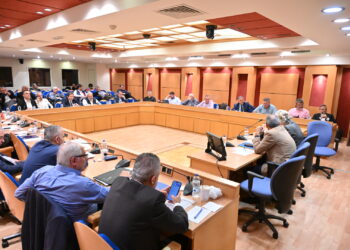 Καμπανάκι από την ΚΕΔΕ: Μειωμένη κατά 670 εκατ. ευρώ η χρηματοδότηση των ΟΤΑ